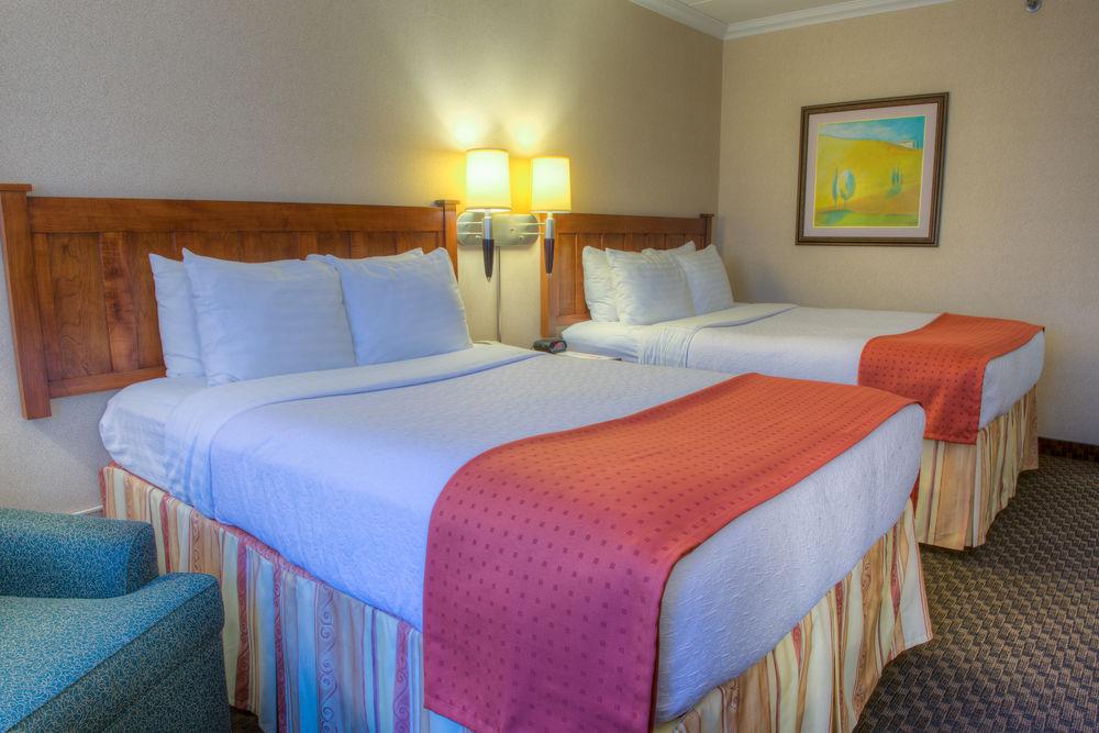 Four Points By Sheraton Windsor Downtown Buitenkant foto