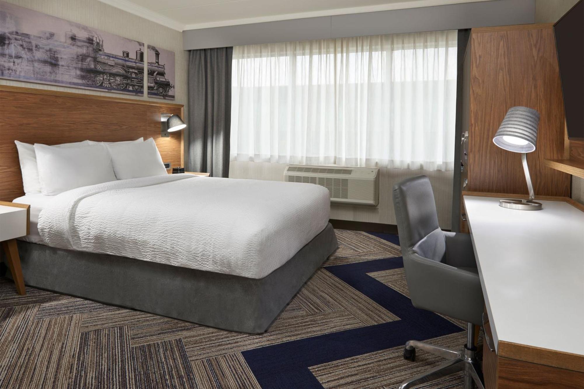 Four Points By Sheraton Windsor Downtown Buitenkant foto
