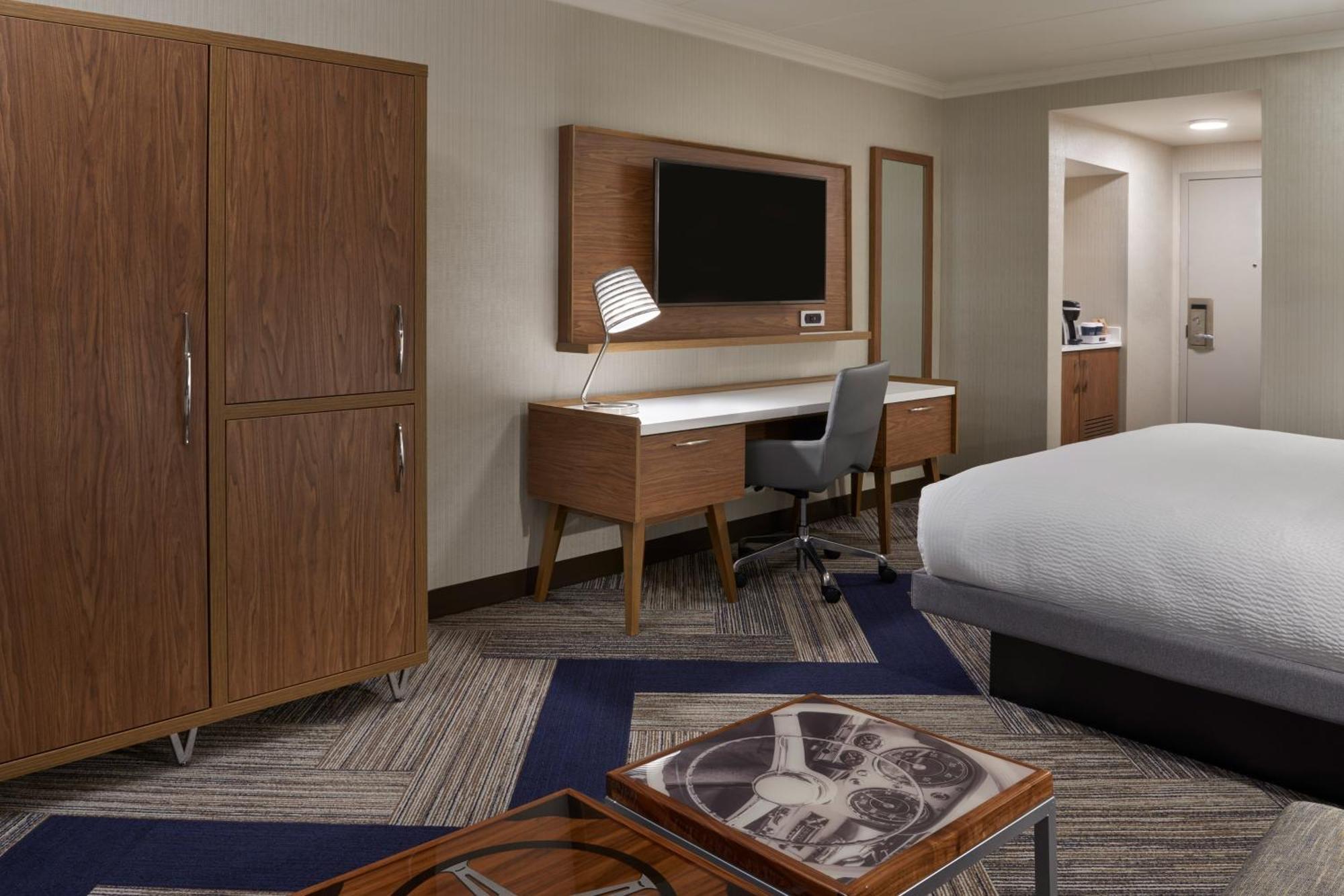 Four Points By Sheraton Windsor Downtown Buitenkant foto